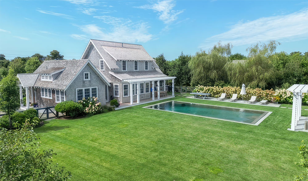 106 A Surfside Rd, Nantucket, MA 02554