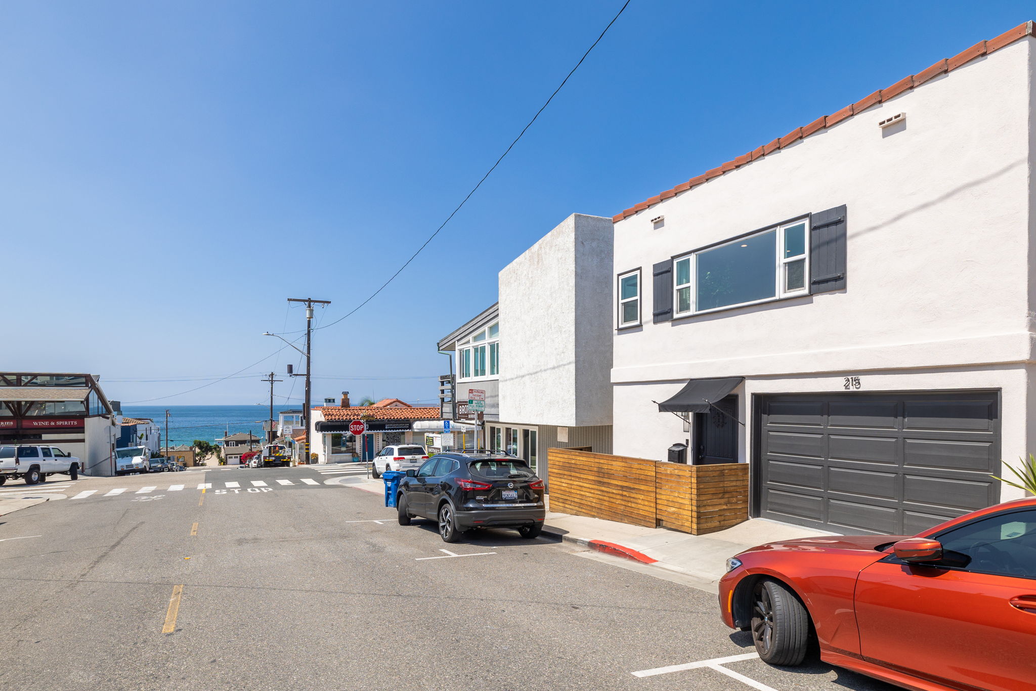 215 Longfellow Ave Hermosa Beach, CA 90254